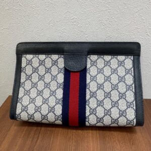 グッチ クラッチシェリー