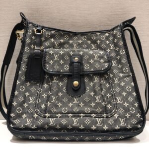 ルイヴィトン ブザス・マリーケイト ショルダーバッグ