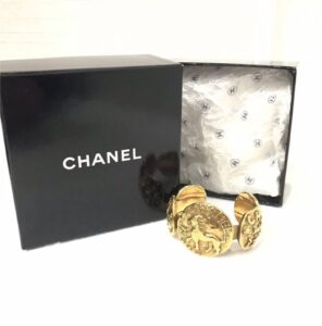 CHANEL バングル
