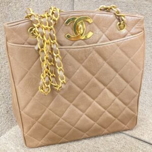 CHANEL シャネル ブラウン マトラッセ キャビア
