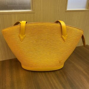 Louis Vuitton　LV　ルイヴィトン　エピ　サンジャック　イエローカラー　レディース　バッグ　ブランド