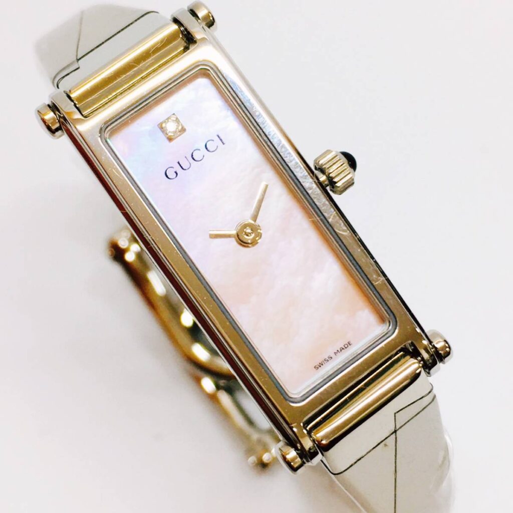 GUCCI 1500L シェル文字盤 1Pダイヤ付き 腕時計の買取実績 | 買取専門 
