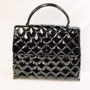 CHANEL シャネル マトラッセ パテントレザー ハンドバッグ