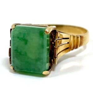 Pt850 翡翠0.4ct付きリング