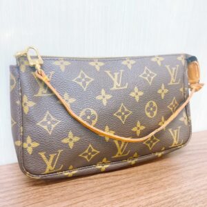 LOUIS VUITTON モノグラム アクセソワール