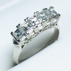 １８金 ホワイトゴールド リング