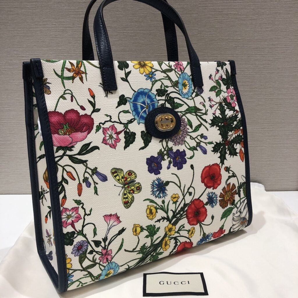 グッチ GUCCIショルダーバック 花柄-