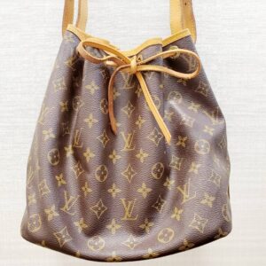 LOUIS VUITTON ルイヴィトン モノグラム ノエ