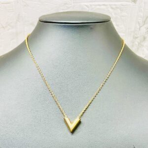 ルイヴィトン エッセンシャルV ネックレス