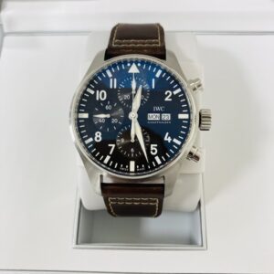 IWC パイロット・ウォッチ・クロノグラフ “アントワーヌ・ド・サンテグジュペリ”