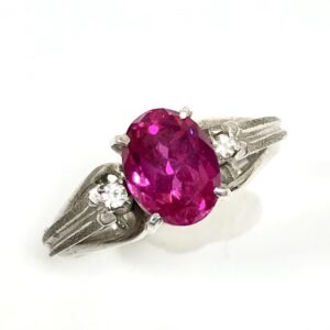K14WG ルビー&メレダイヤ付きリング