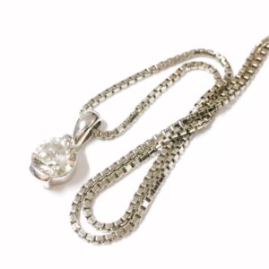 Pt900 ダイヤモンド付き ネックレス