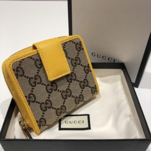 グッチ コンパクトウォレット ベージュ&イエロー