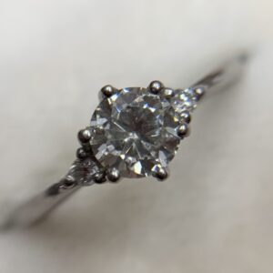 Pt900ダイヤモンド リング