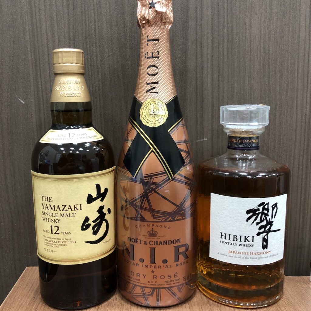 モエ・エ・シャンドン / ウイスキー山崎12年 響