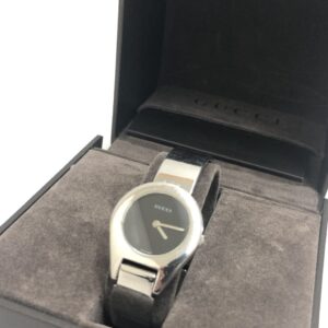 GUCCI(グッチ) レディース腕時計 6700L