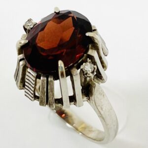 K14WGガーネット3ctメレダイヤ0.02ct付リング