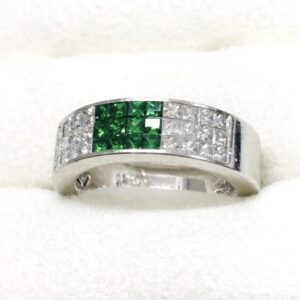 Pt900 ダイヤ0.75ct エメラルド0.40ct付き リング