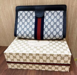 GUCCI グッチ シェリーライン クラッチバッグ GG柄 オールドグッチ セカンドバッグ