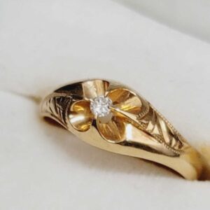 K18　メレダイヤ付きリング