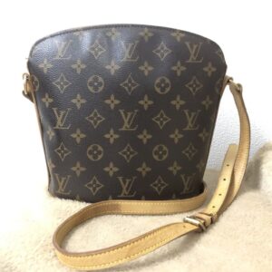 LOUIS VUITTON ルイヴィトン ドルーオ ショルダーバッグ