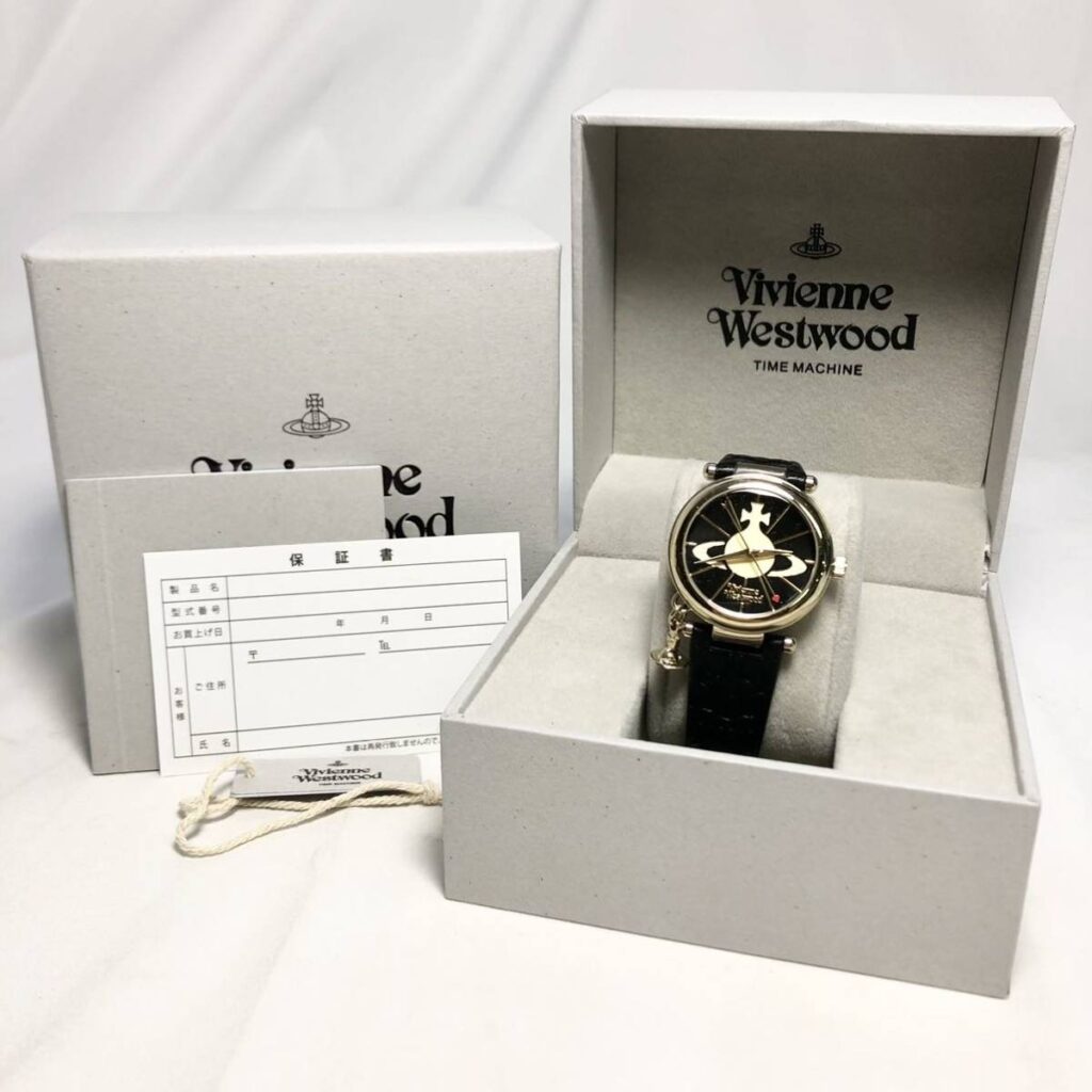人気ブランド多数対象 Vivian Westwood TIME MACHINE 腕時計ブラック 