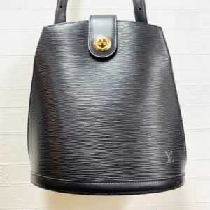 LOUIS VUTTON ルイ・ヴィトン クリュニー エピ バッグ