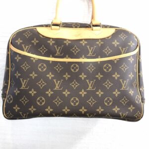 LOUIS VUITTON ドーヴィル