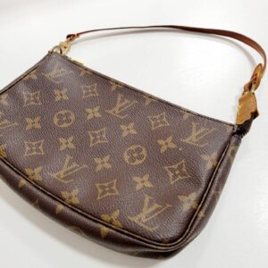LOUIS VUITTON ルイヴィトン モノグラム アクセソワール