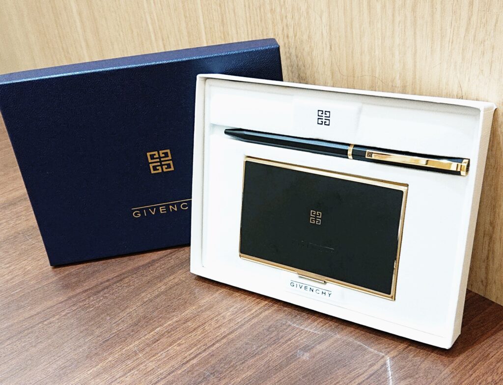 GIVENCHY ジバンシー ボールペン 名刺入れ