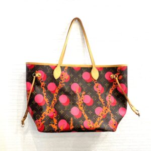 LOUIS VUITTON ネヴァーフル