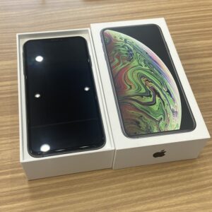 iPhone XS max 64GB