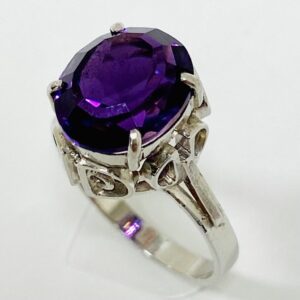 K18WGアメジスト付リング