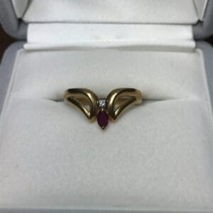 18金ルビーリング