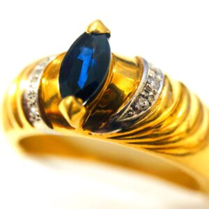 サファイア リング