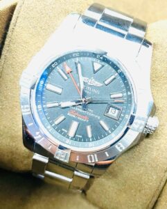 BREITLING ブライトリング アベンジャーⅡ
