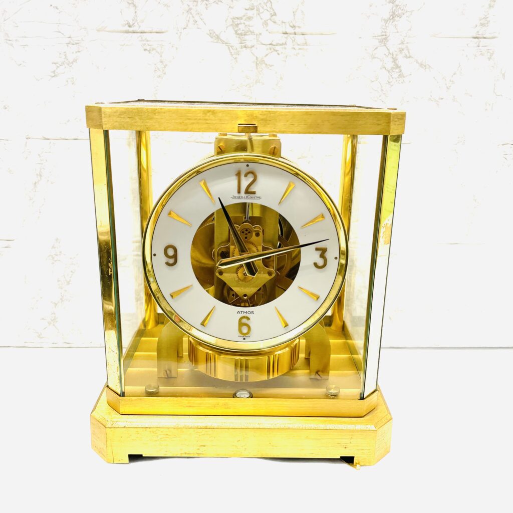 ⚫︎文字盤カラーホワイトジャガー ルクルト　アトムス　置き時計