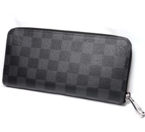 ルイ・ヴィトン ジッピーオーガナイザー ダミエ グラフィット 長財布
