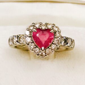 Pt900 パパラチアサファイア付リング