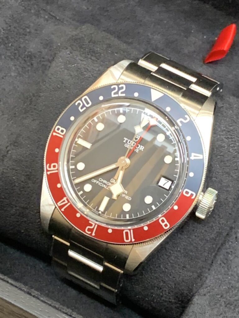 TUDOR ヘリテージブラックベイ