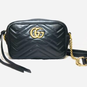 GUCCI グッチ GGマーモント ショルダーバッグ