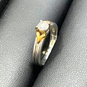 Pt900/K18 ダイヤ付きリング