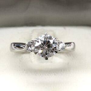 プラチナ ダイヤモンドリング 1.04ct