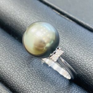 Pt900黒真珠ﾒﾚﾀﾞｲﾔﾓﾝﾄﾞ付リング