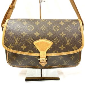 Louis Vuitton ルイヴィトン ソローニュ モノグラム SL0050