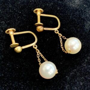K18パール付きイヤリング