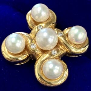 K18パール＆メレダイヤ付き トップ