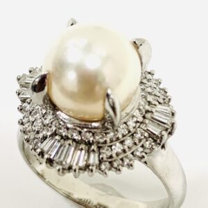 Pt900 パール5.3ct＆メレダイヤ付リング