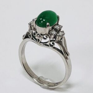 Pt900ヒスイ1.2ct付メレダイヤ0.35ct付リング