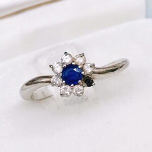 Pt900 サファイア付リング